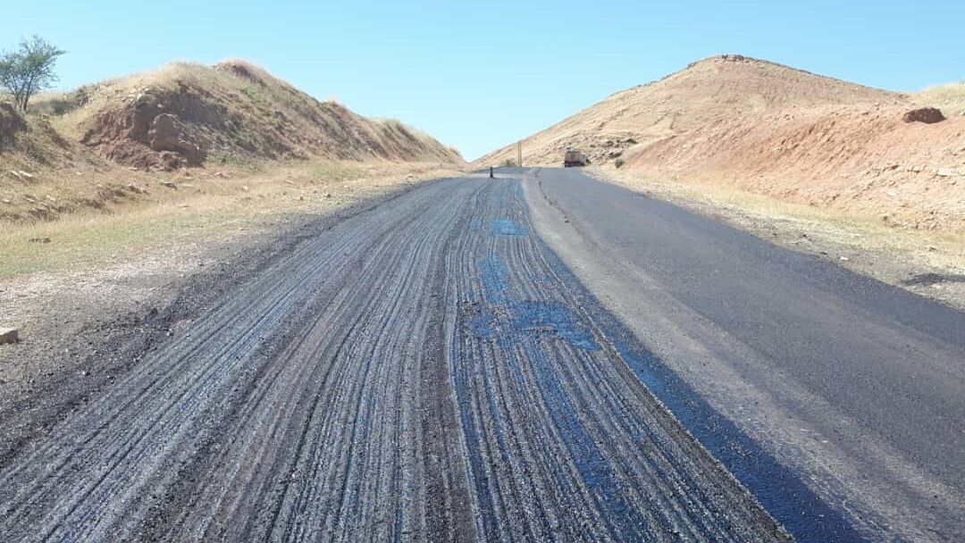 عملکرد نامطلوب پیمانکار جاده ورودی شهرستان اندیکا