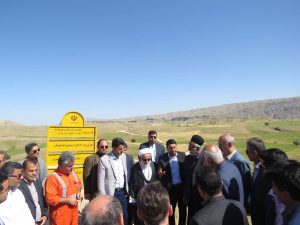 بازدید سرپرست فرمانداری و  نماینده مردم مسجدسلیمان ،لالی ،هفتکل و اندیکا از جاده جریک و روستاهای بخش گلگیر از توابع شهرستان  مسجدسلیمان +تصویر