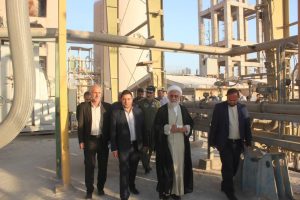 بازدید سرپرست فرمانداری شهرستان مسجدسلیمان به همراه علی عسگر ظاهری نماینده مردم در مجلس شورای اسلامی و اعضای شورای تامین شهرستان از کارخانه سیمان کارون