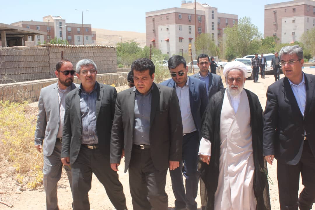 گزارش مشروح بازدید میدانی معاون عمرانی استاندارخوزستان از پروژه جابجایی مناطق آلوده و فرودگاه مسجدسلیمان و برگزاری جلسه در فرمانداری شهرستان + تصاویر