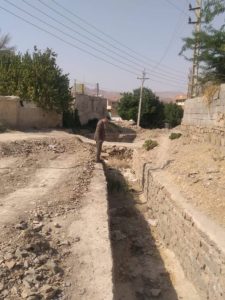 بازدید شهردار مسجدسلیمان از کانال های آبهای سطحی منطقه ریل وی