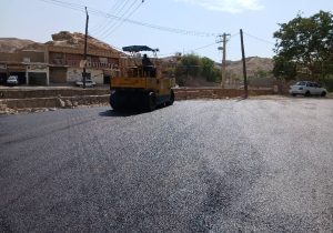 تکمیل آسفالت مسیر ارتباطی نمره هشت تا گلزار شهدا توسط شهرداری مسجدسلیمان