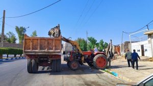 اجرای طرح پاکسازی میدان ورودی شهر حد فاصل هوانیروز، توسط شهرداری مسجدسلیمان 