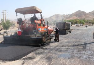 اجرای عملیات زیرسازی و آسفالت در محور اصلی منطقه شیخ‌مندنی / بهبود وضعیت معابر شهری در یکی از مسیرهای پرتردد جنوب مسجدسلیمان