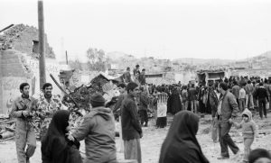 با سالروز حمله وسیع موشکی ۳۰ مهر ۱۳۶۲ به مسجدسلیمان، شهروندان شهر اولین ها همچنان از مزایای مناطق جنگی برخوردار نشده اند